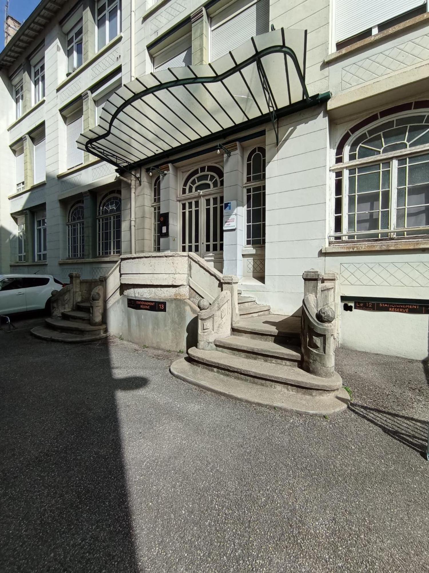 Appartement Le 12 Wifi Neuf App 01 à Saint-Etienne  Extérieur photo